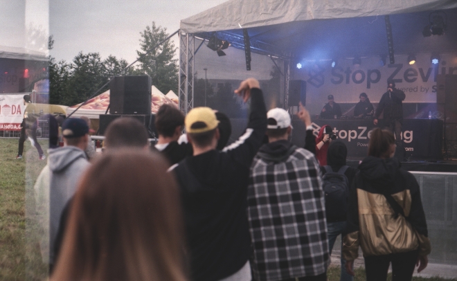 11 stop zevling, Josef K